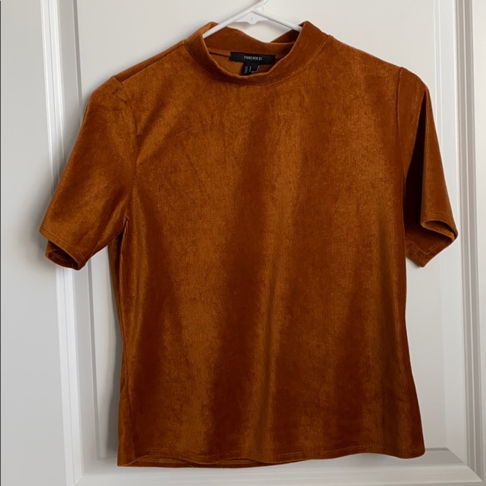 Rubbed fall shirt